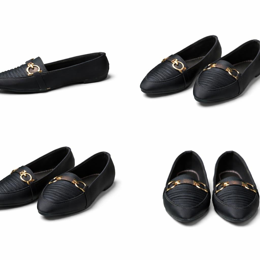 Choti Si Walk Classic Buckle Pumps for Girls – Elegant Flat Loafers with Metal Detail